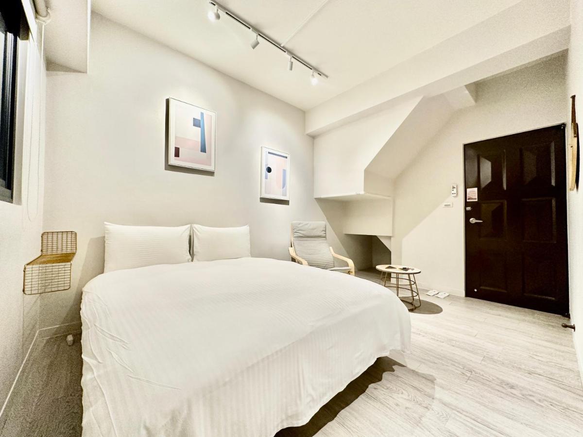 御旅 Inn Taichung Exterior photo